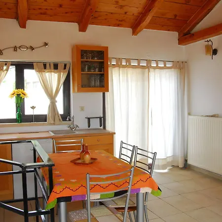 Spitaki Guest house